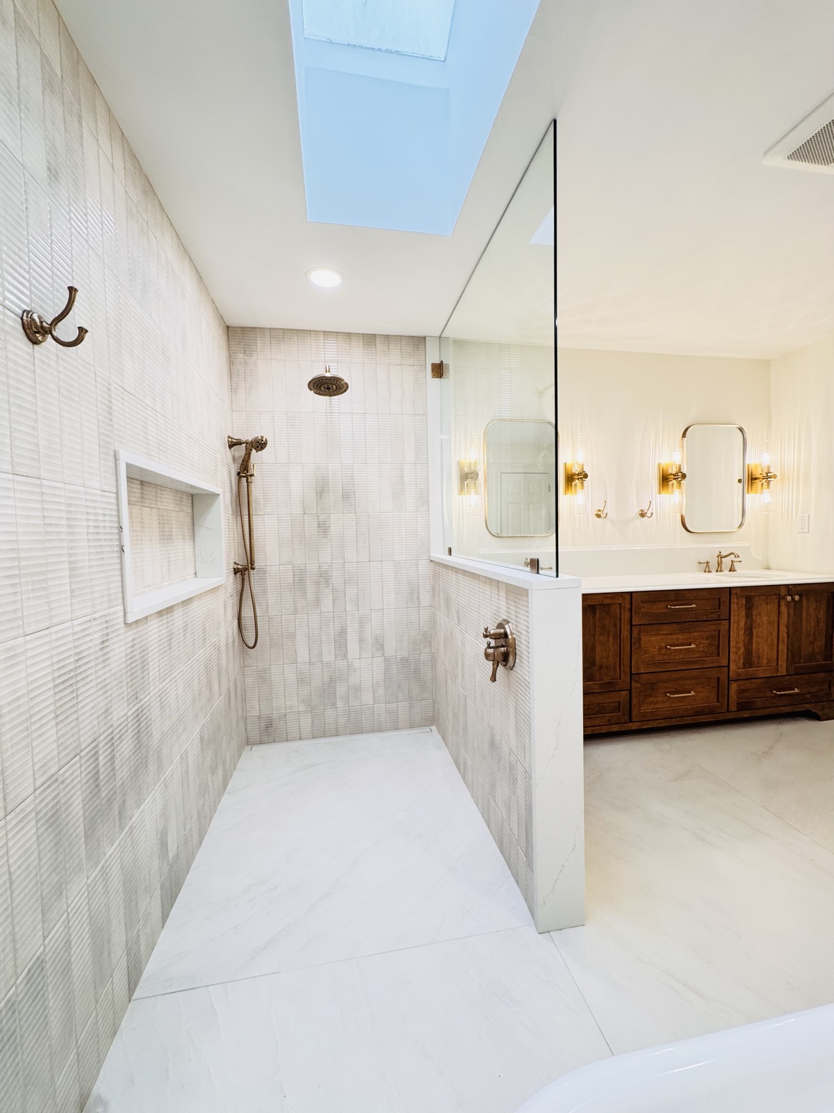 Brownsboro Master Bath Remodel project photo