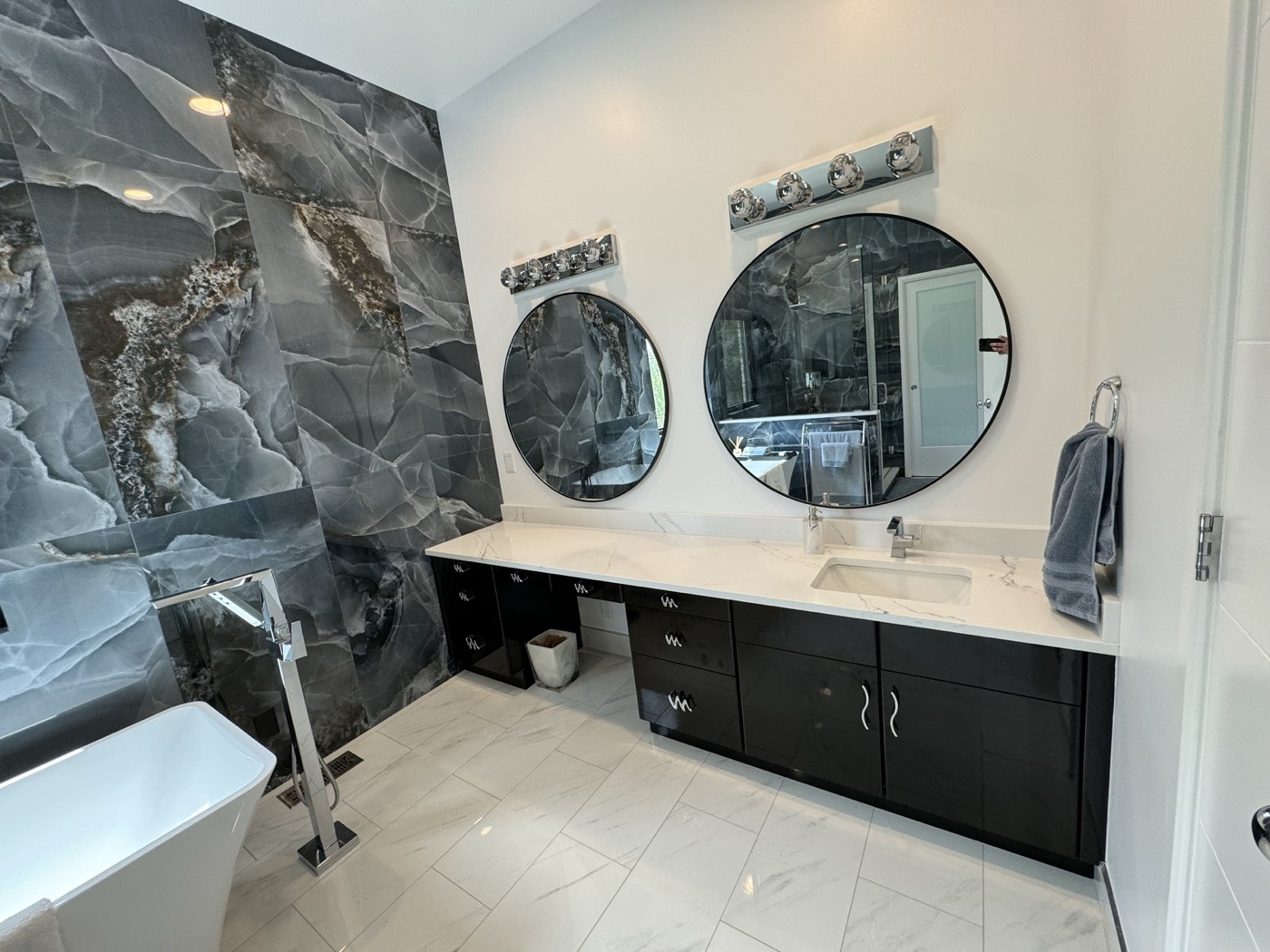 Taylorsville Ranch Master Bath project photo